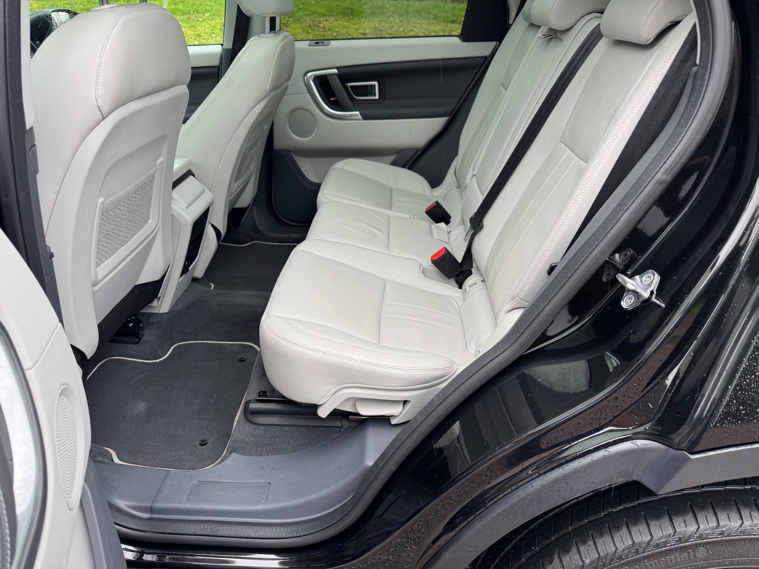 Used Land Rover Discovery Sport 2017 for sale - 77636618: Photo 30