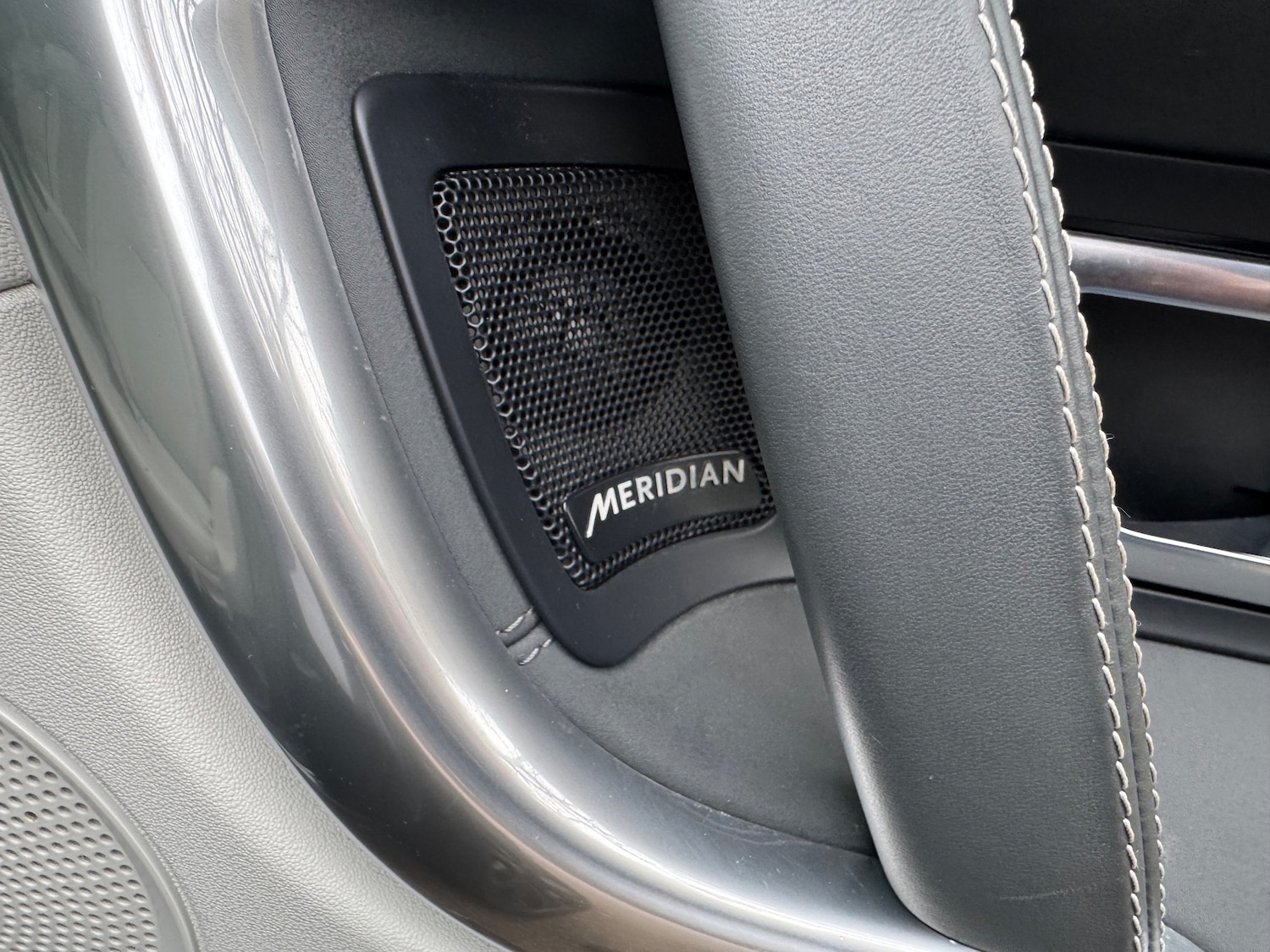 Used Land Rover Discovery Sport 2017 for sale - 77636618: Photo 35