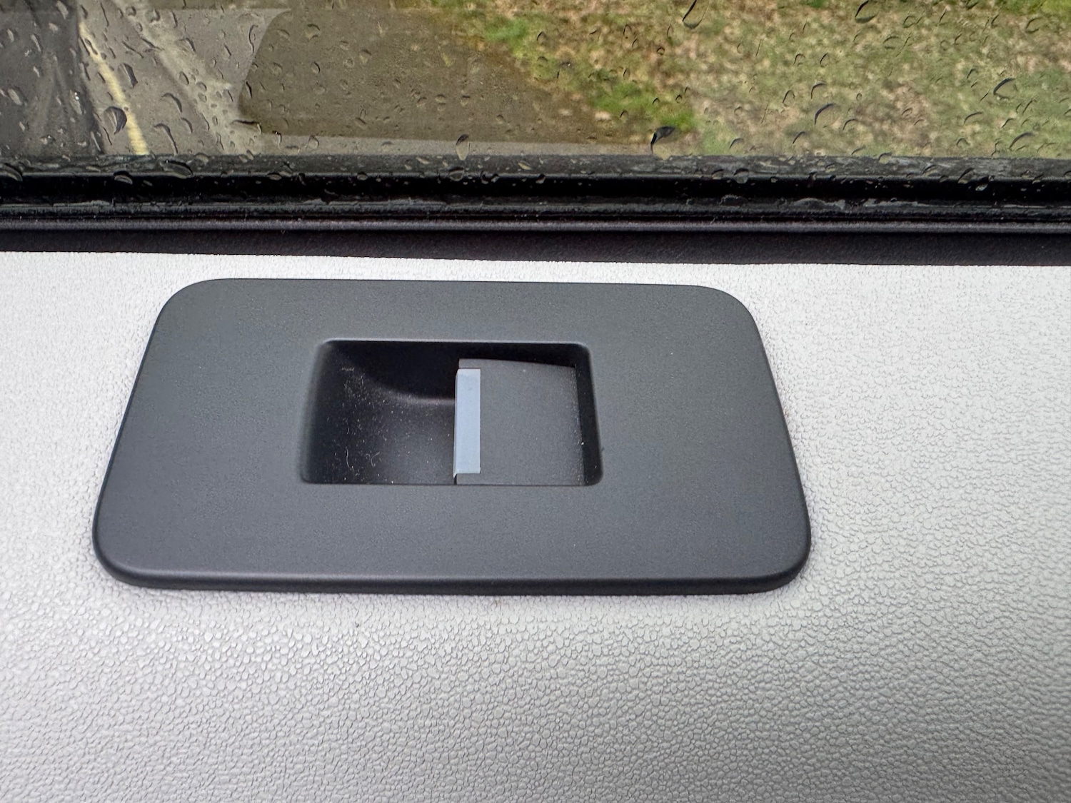 Used Land Rover Discovery Sport 2017 for sale - 77636618: Photo 36