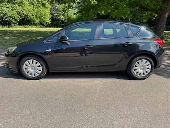 Used Vauxhall Astra 2013 for sale - 78371795: Photo
