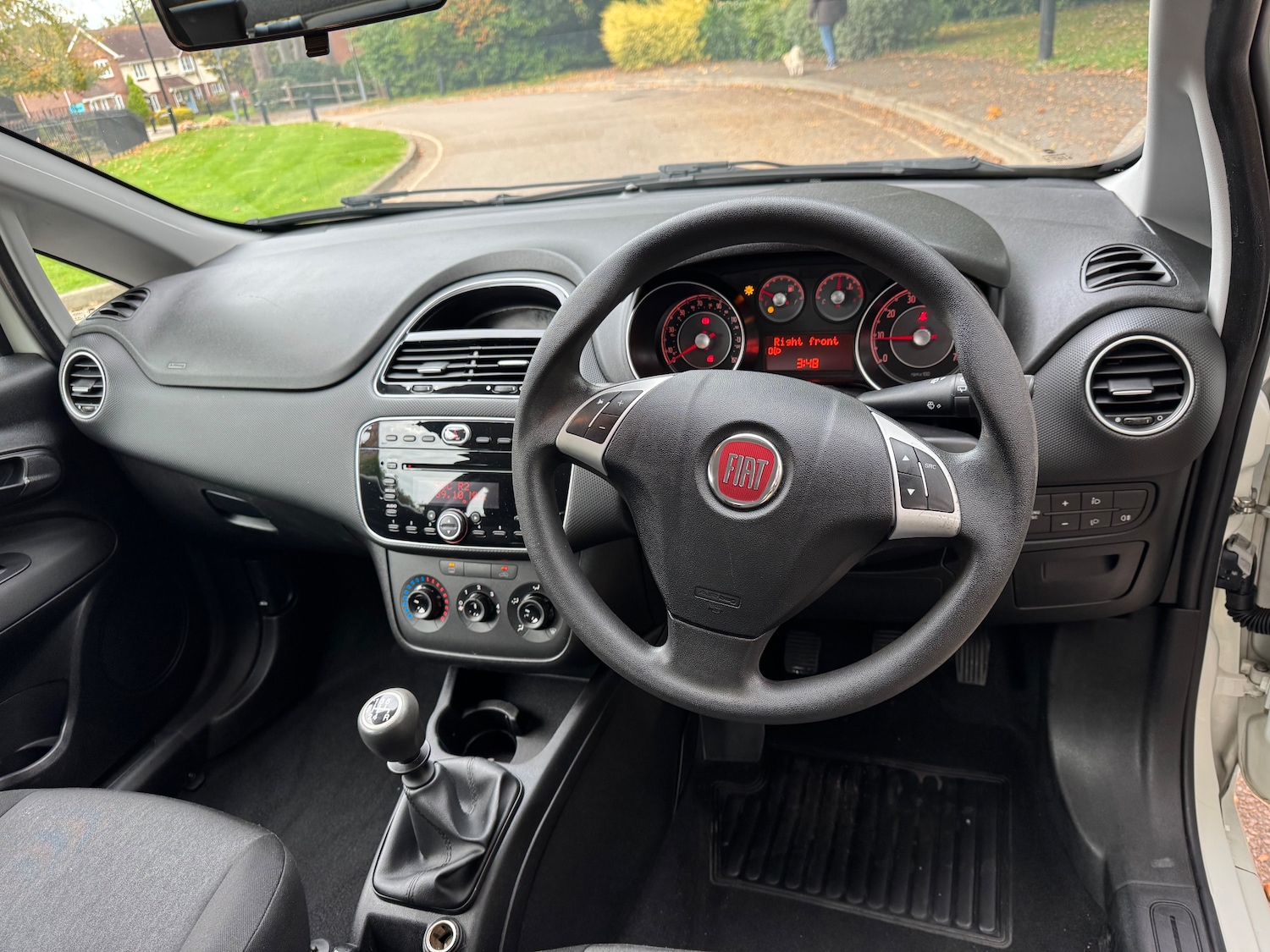 Used Fiat Punto 2014 for sale - 76287959: Photo 11