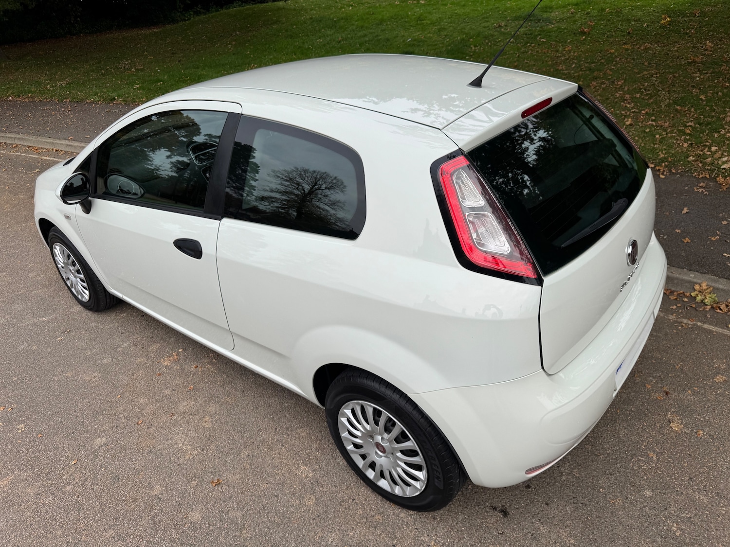Used Fiat Punto 2014 for sale - 76287959: Photo 26