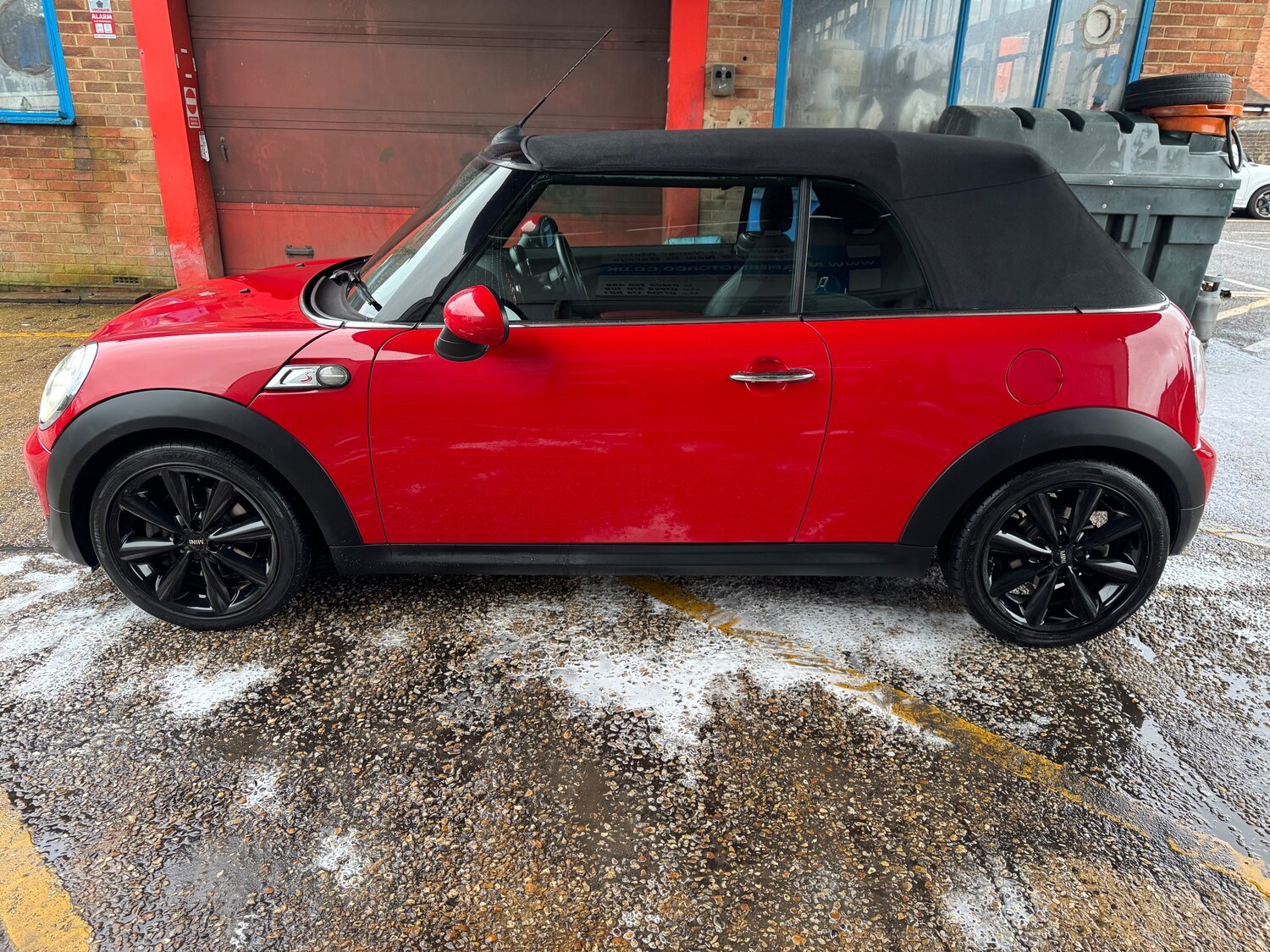 Used MINI Convertible for sale - 77477065: Photo 10