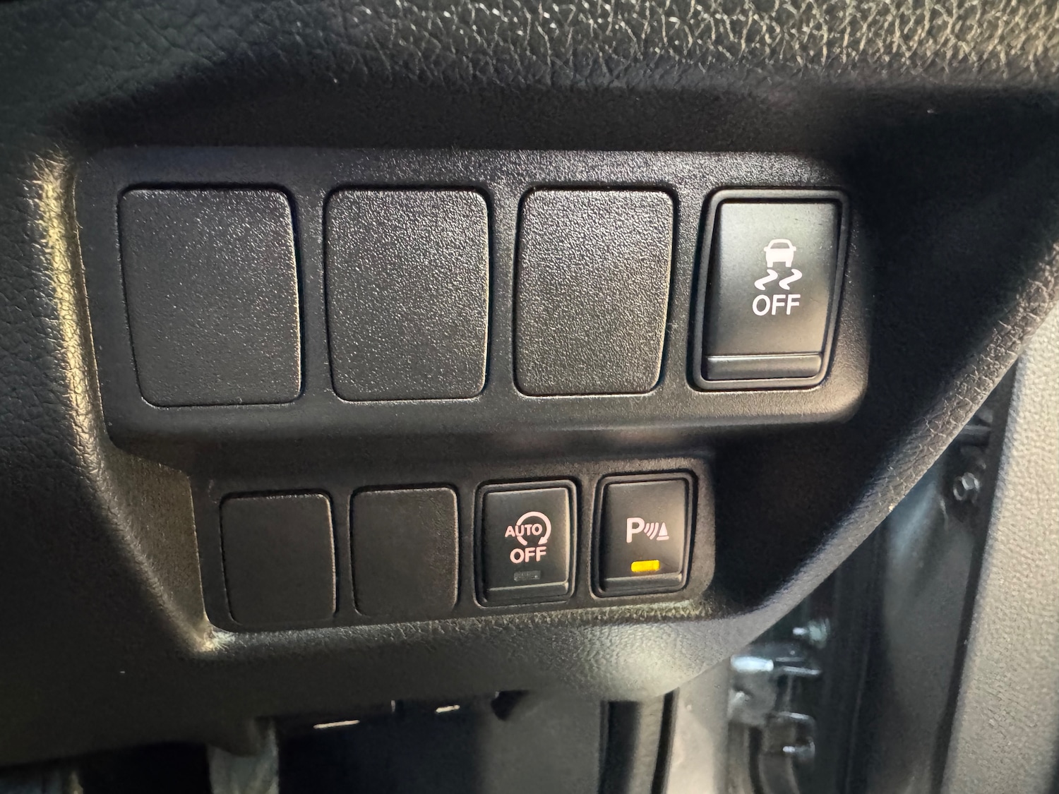 Used Nissan Qashqai 2014 for sale - 76376804: Photo 19
