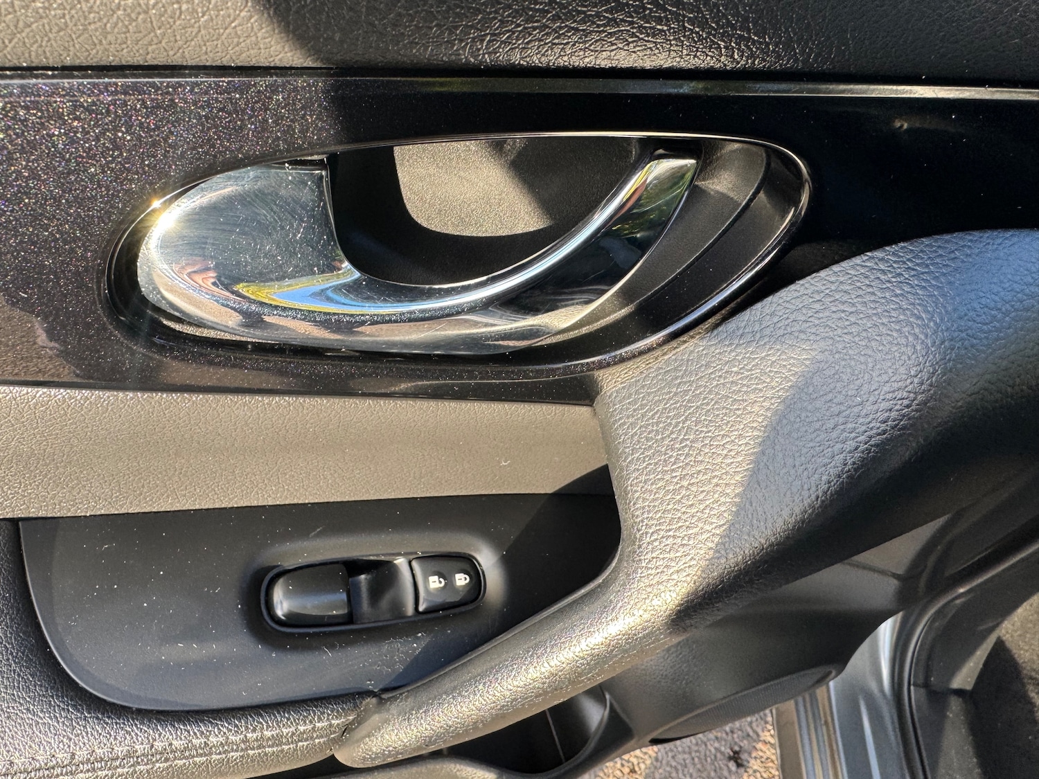 Used Nissan Qashqai 2014 for sale - 76376804: Photo 25