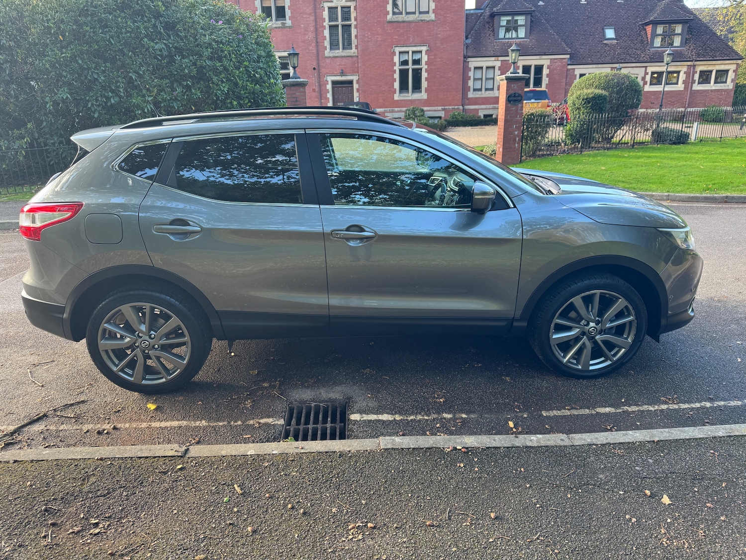 Used Nissan Qashqai 2014 for sale - 76376804: Photo 9