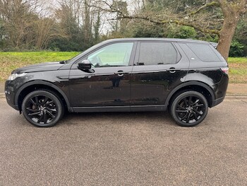 Used Land Rover Discovery Sport 2017 for sale - 78311294: Photo