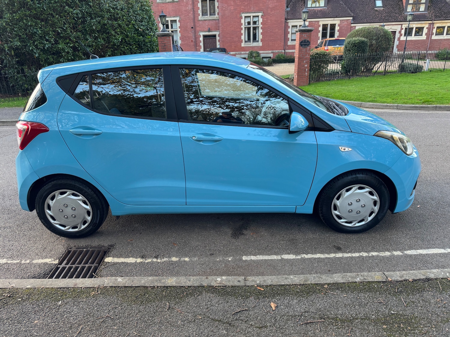 Used Hyundai i10 2014 for sale - 76604323: Photo 10