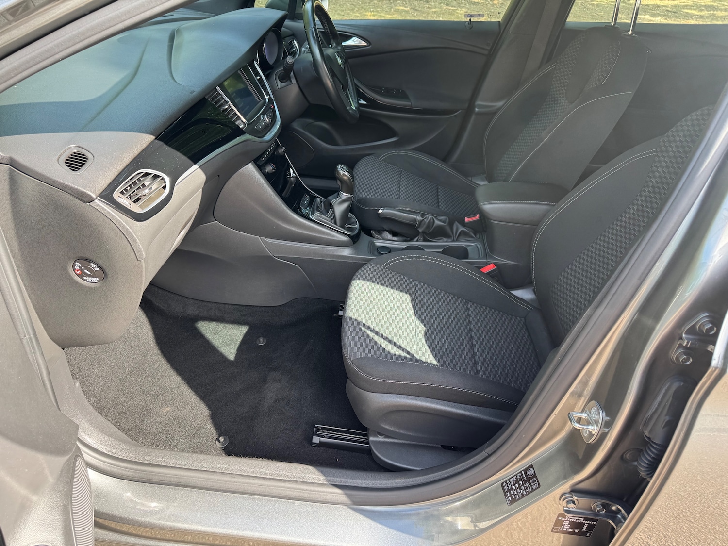 Used Vauxhall Astra 2016 for sale - 77431778: Photo 21