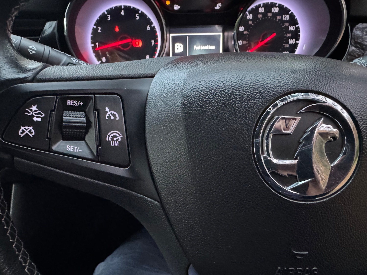 Used Vauxhall Astra 2017 for sale - 76748516: Photo 15