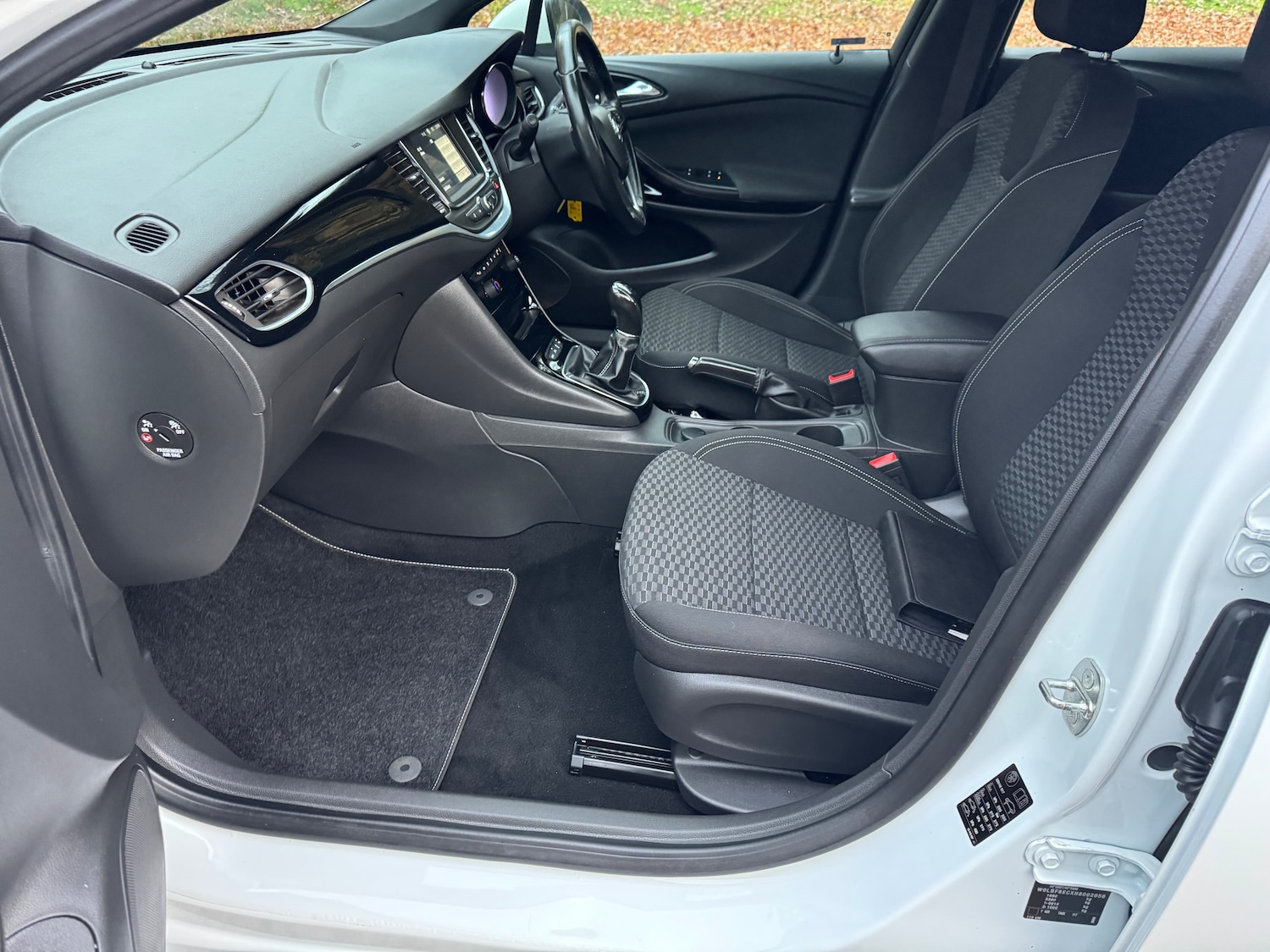 Used Vauxhall Astra 2017 for sale - 76748516: Photo 20