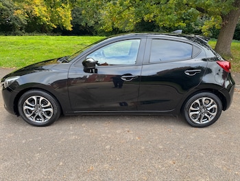 Used Mazda Mazda2 2017 for sale - 76112749: Photo