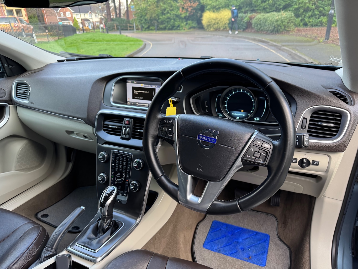 Used Volvo V40 2025 for sale - 77226117: Photo 12