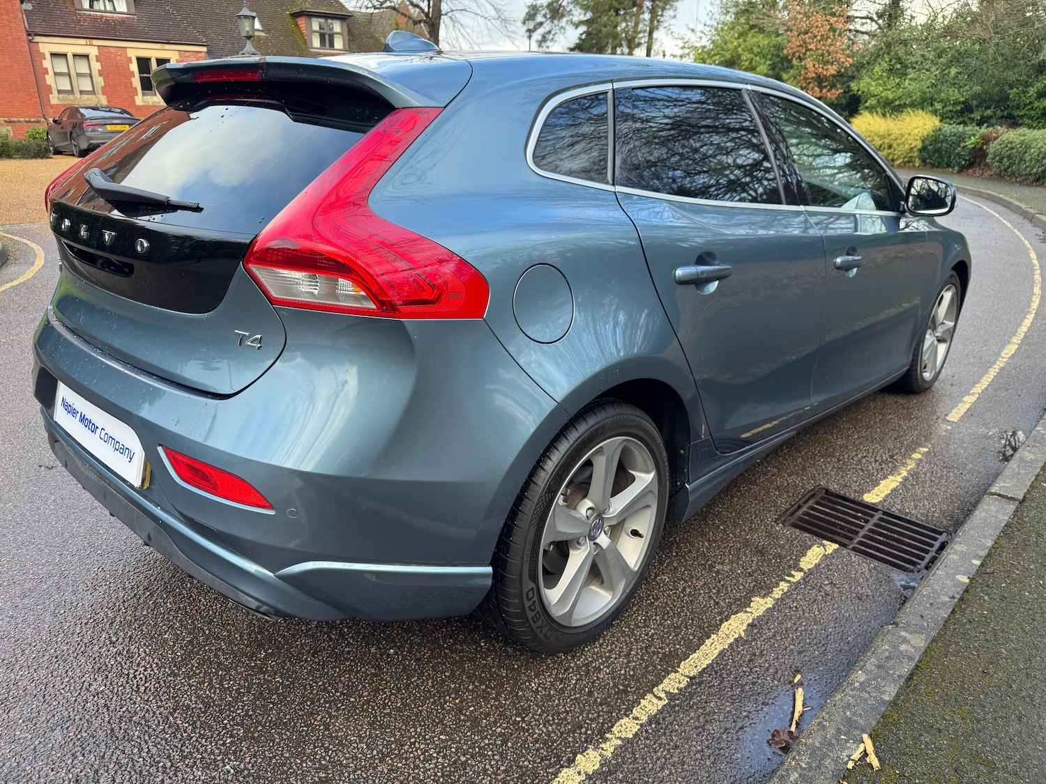 Used Volvo V40 2025 for sale - 77226117: Photo 9
