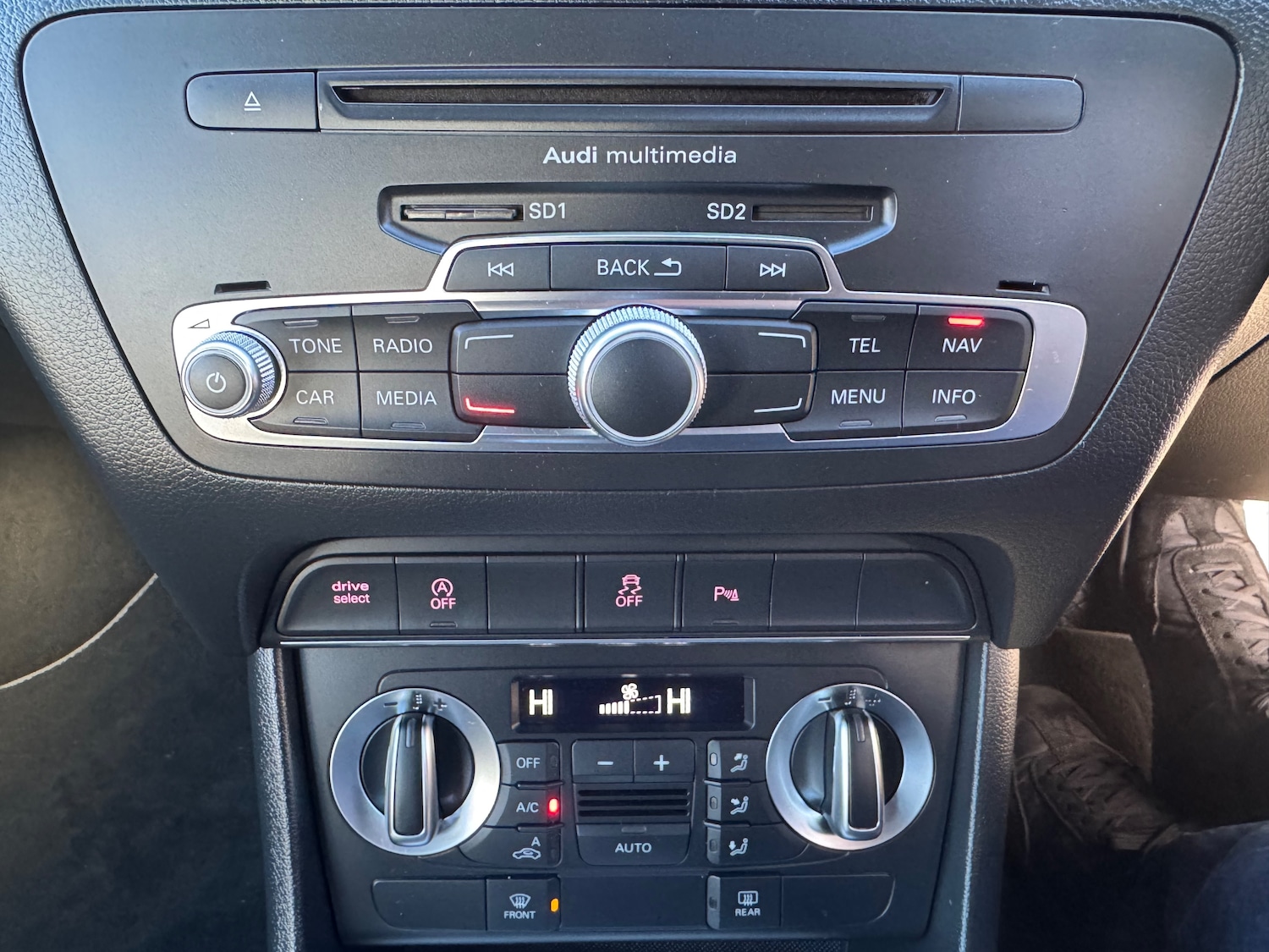 Used Audi Q3 2014 for sale - 77088723: Photo 13