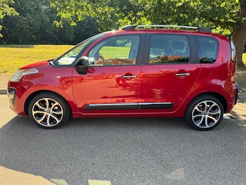 Used Citroen C3 Picasso 2016 for sale - 79111998: Photo