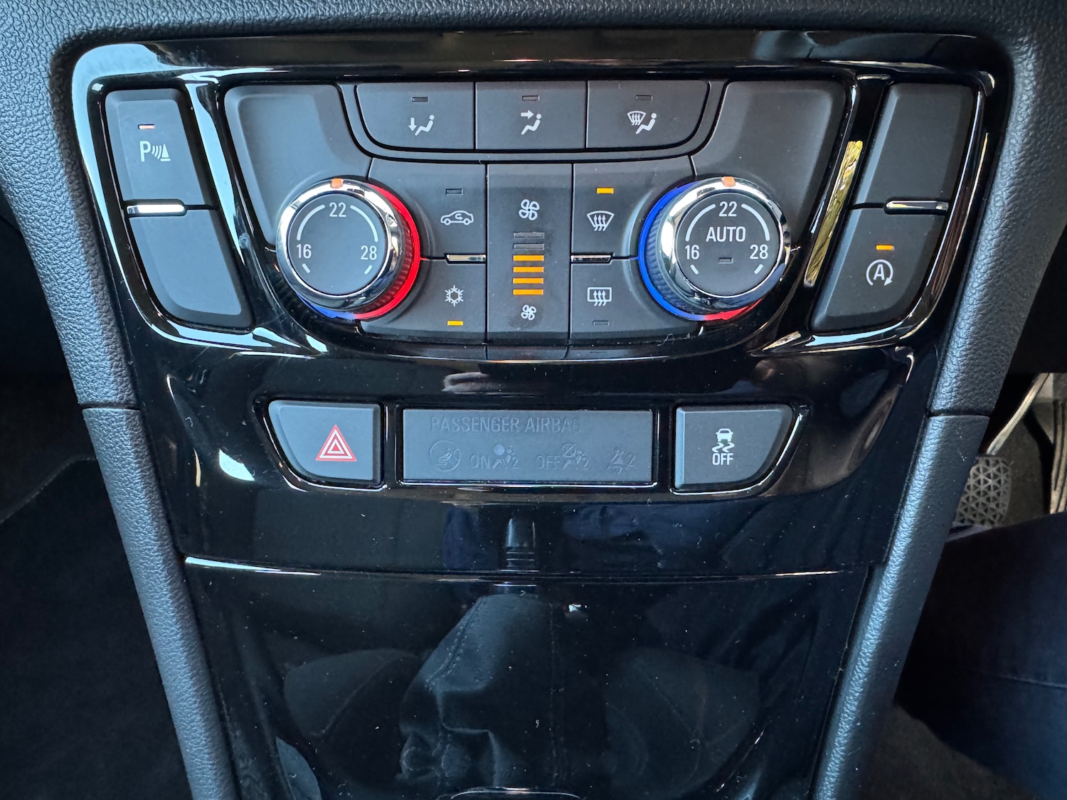 Used Vauxhall Mokka X 2016 for sale - 77662612: Photo 17