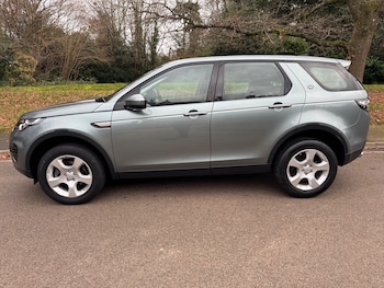 Used Land Rover Discovery Sport 2016 for sale - 76750904: Photo