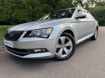 Used Skoda Superb 2016 for sale - 76070046: Photo