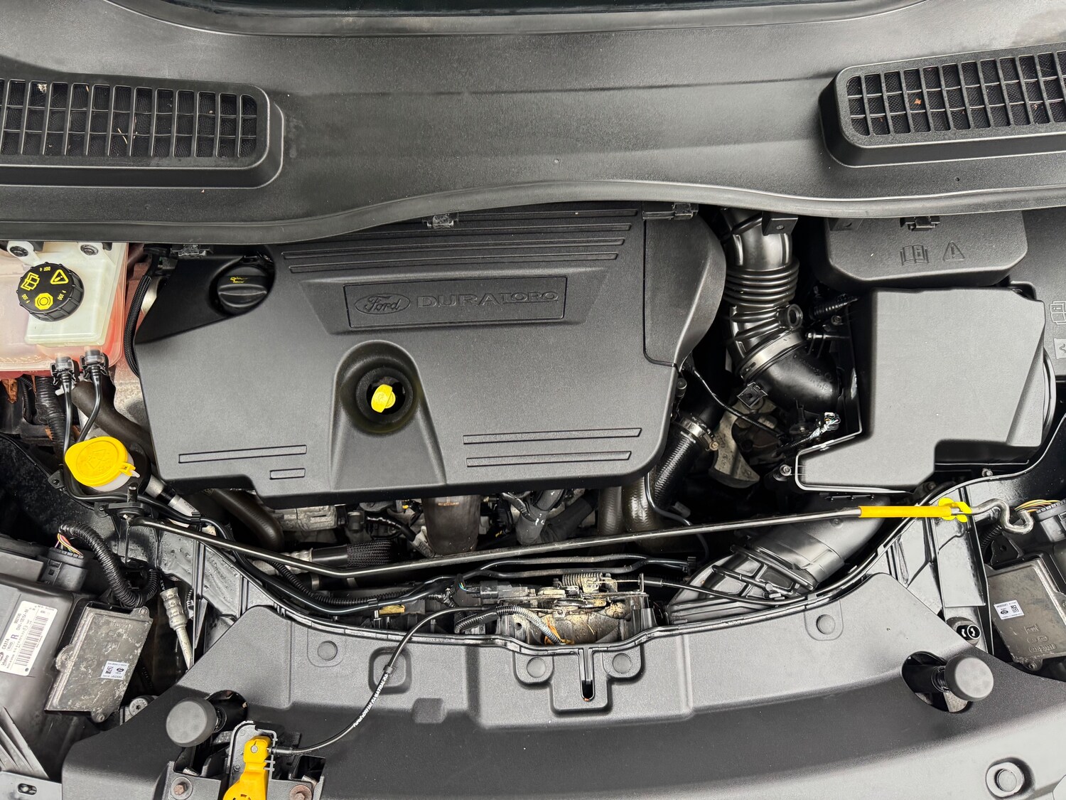 Used Ford Kuga 2016 for sale - 76112739: Photo 39