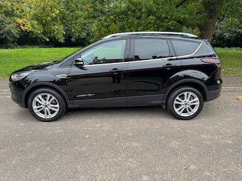 Used Ford Kuga 2016 for sale - 76112739: Photo