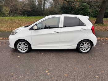 Used Kia Picanto 2016 for sale - 76773504: Photo