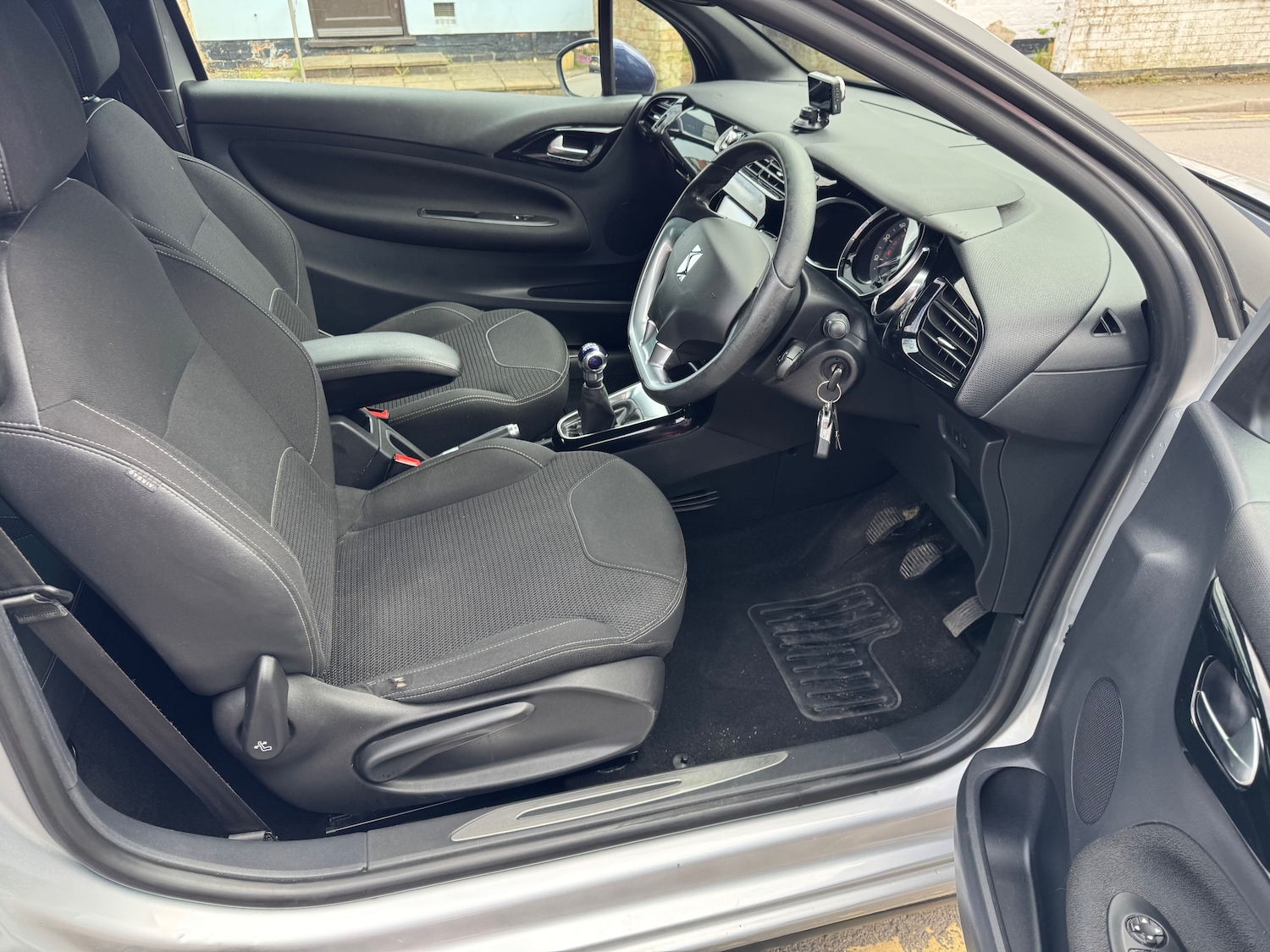 Used Citroen DS3 2014 for sale - 78134825: Photo 9