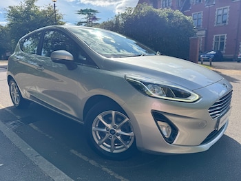 Used Ford Fiesta 2017 for sale - 79400653: Photo