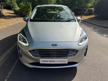 Used Ford Fiesta 2017 for sale - 79400653: Photo