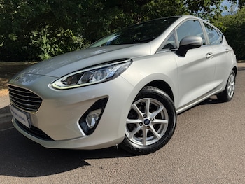 Used Ford Fiesta 2017 for sale - 79400653: Photo