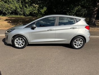 Used Ford Fiesta 2017 for sale - 79400653: Photo