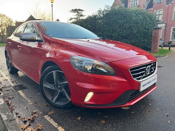 Used Volvo V40 2014 for sale - 76706724: Photo