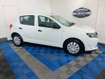 Used Dacia Sandero 2016 for sale - 78112665: Photo