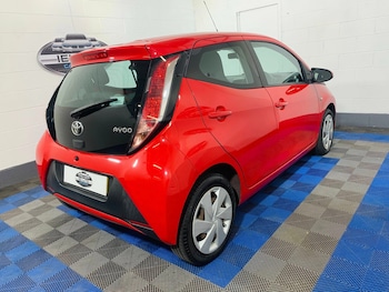 Used Toyota AYGO 2016 for sale - 78470570: Photo