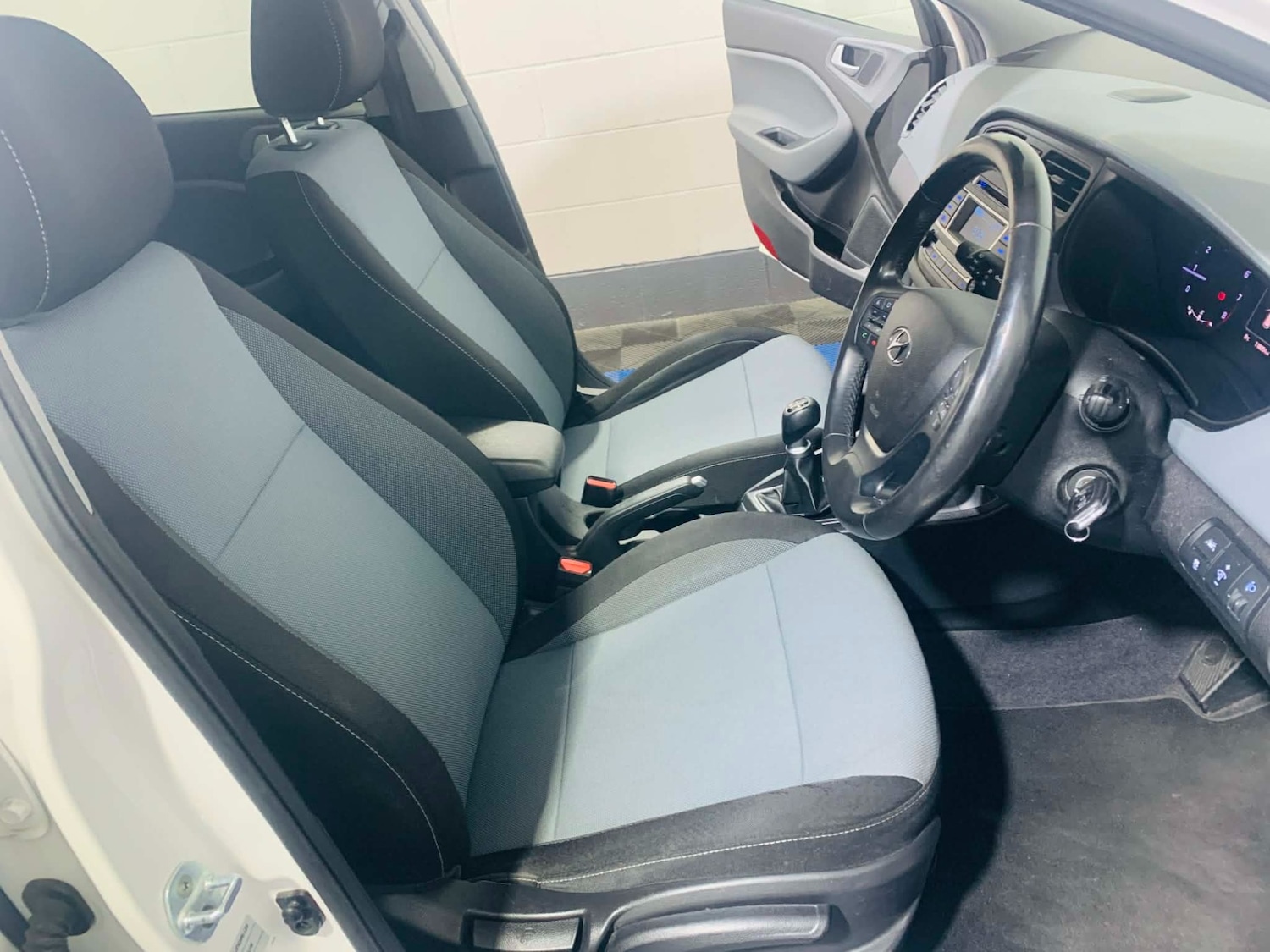 Used Hyundai i20 2016 for sale - 78210284: Photo 22