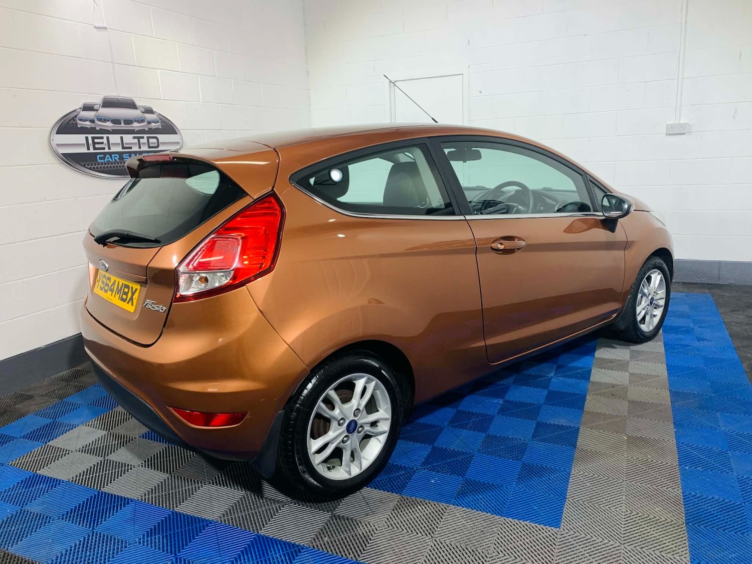 Used Ford Fiesta 2015 for sale - 76822030: Photo 4
