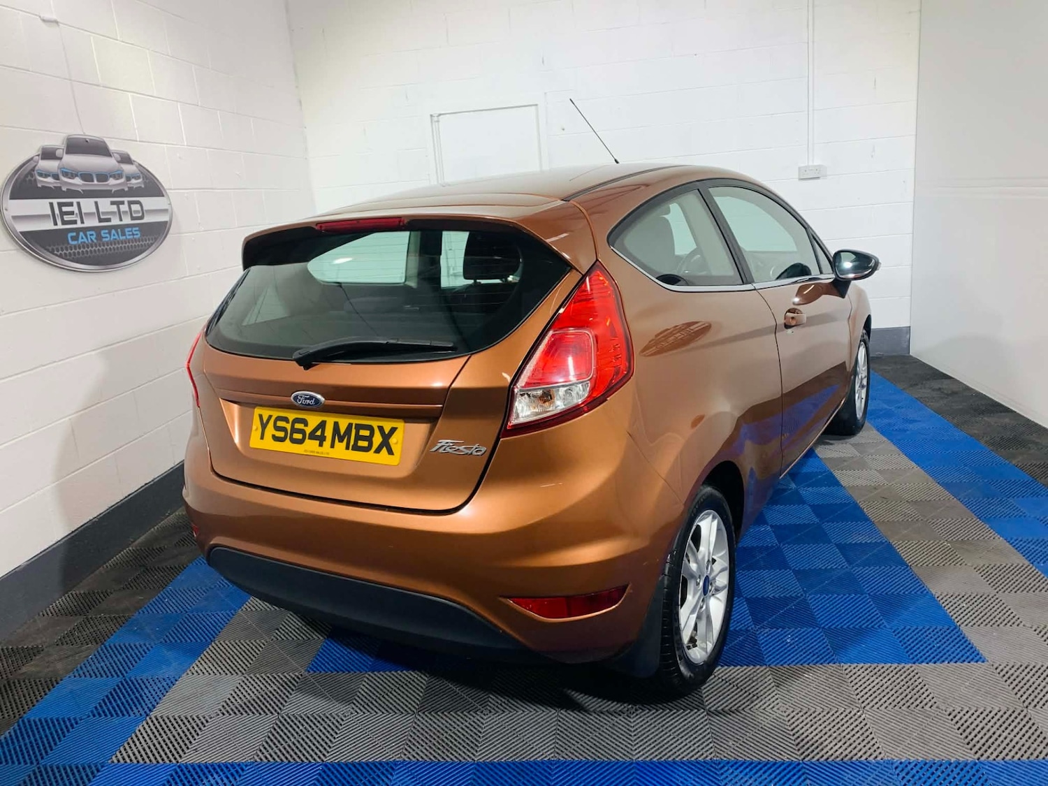 Used Ford Fiesta 2015 for sale - 76822030: Photo 5