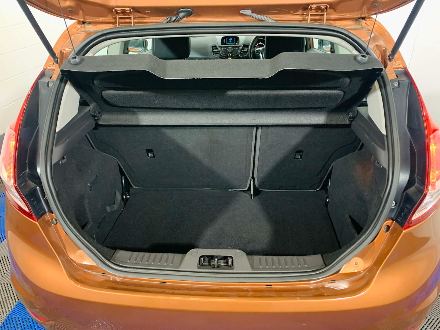 Used Ford Fiesta 2015 for sale - 76822030: Photo 7