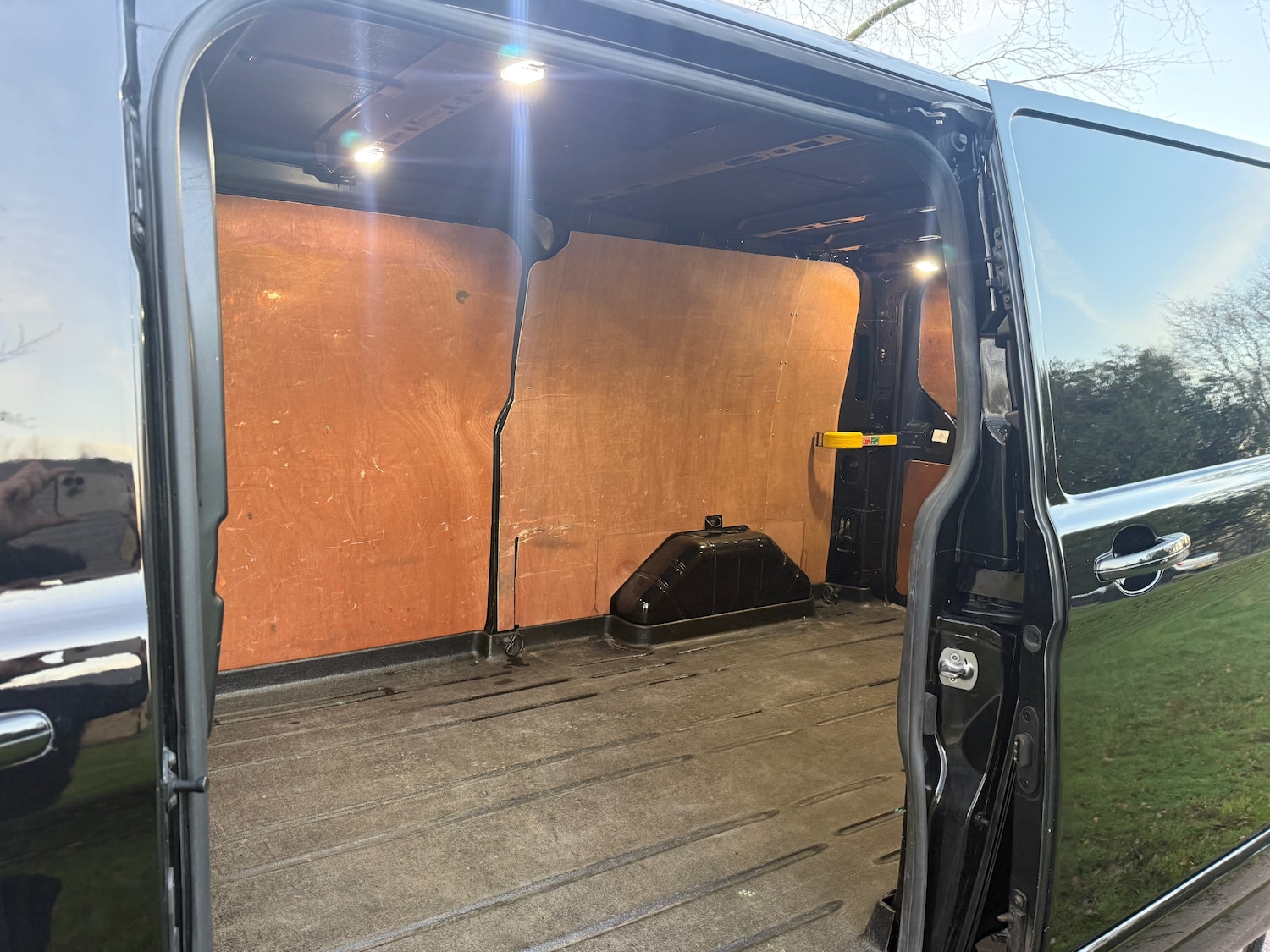 Used Ford Transit Custom 2020 for sale - 76924403: Photo 16