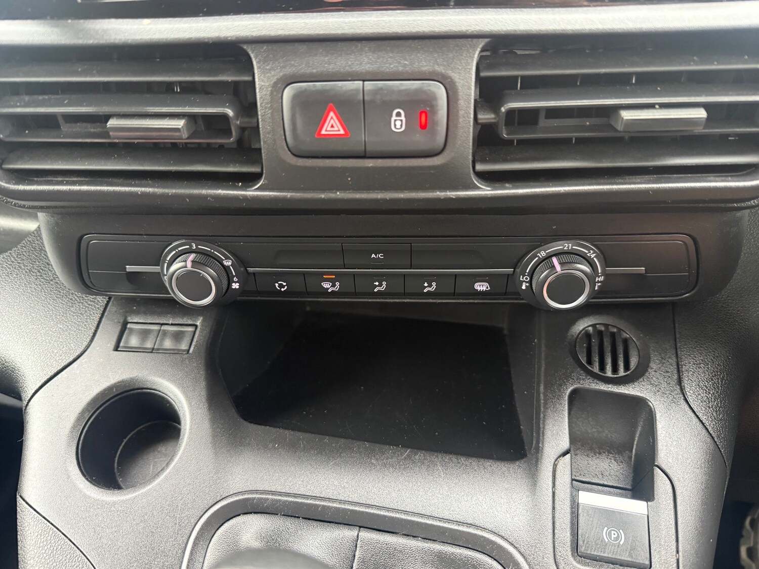 Used Peugeot Partner 2021 for sale - 78011375: Photo 19