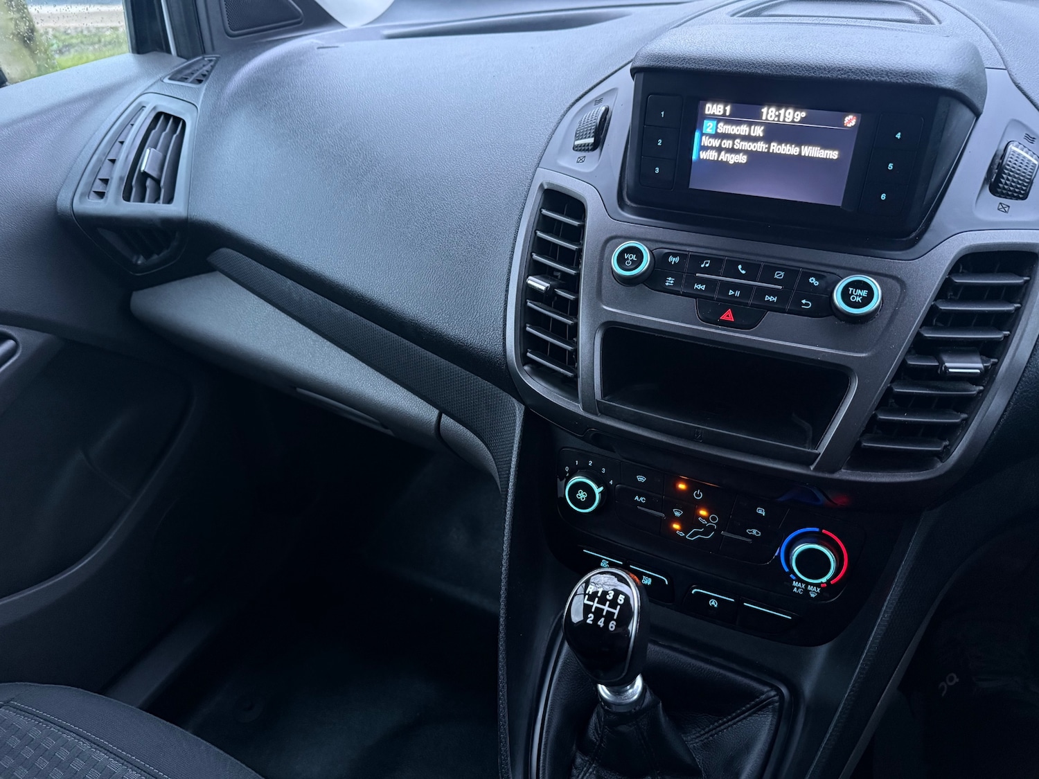 Used Ford Transit Connect 2019 for sale - 78011348: Photo 20