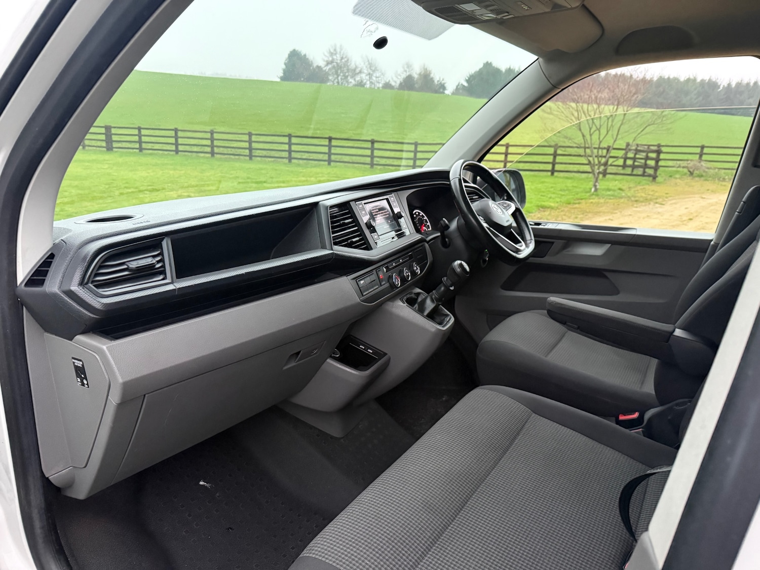 Used Volkswagen Transporter 2020 for sale - 77423588: Photo 17