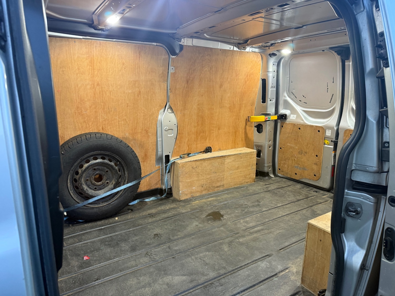 Used Ford Transit Custom 2020 for sale - 76739176: Photo 29