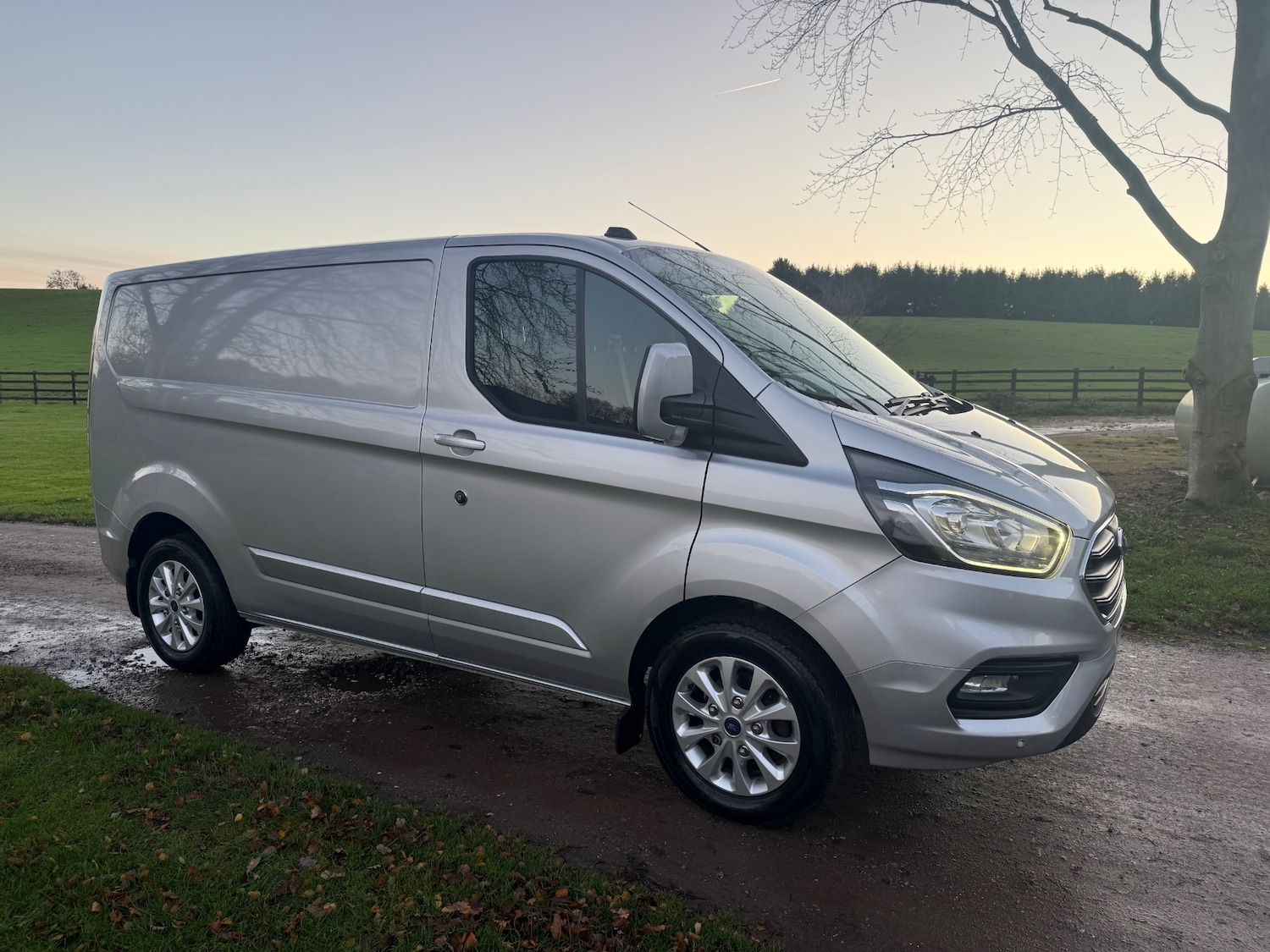 Used Ford Transit Custom 2020 for sale - 76739176: Photo 3