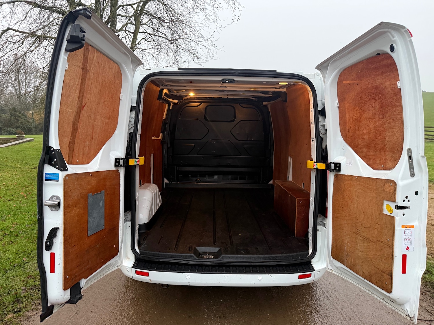 Used Ford Transit Custom 2019 for sale - 77248830: Photo 14