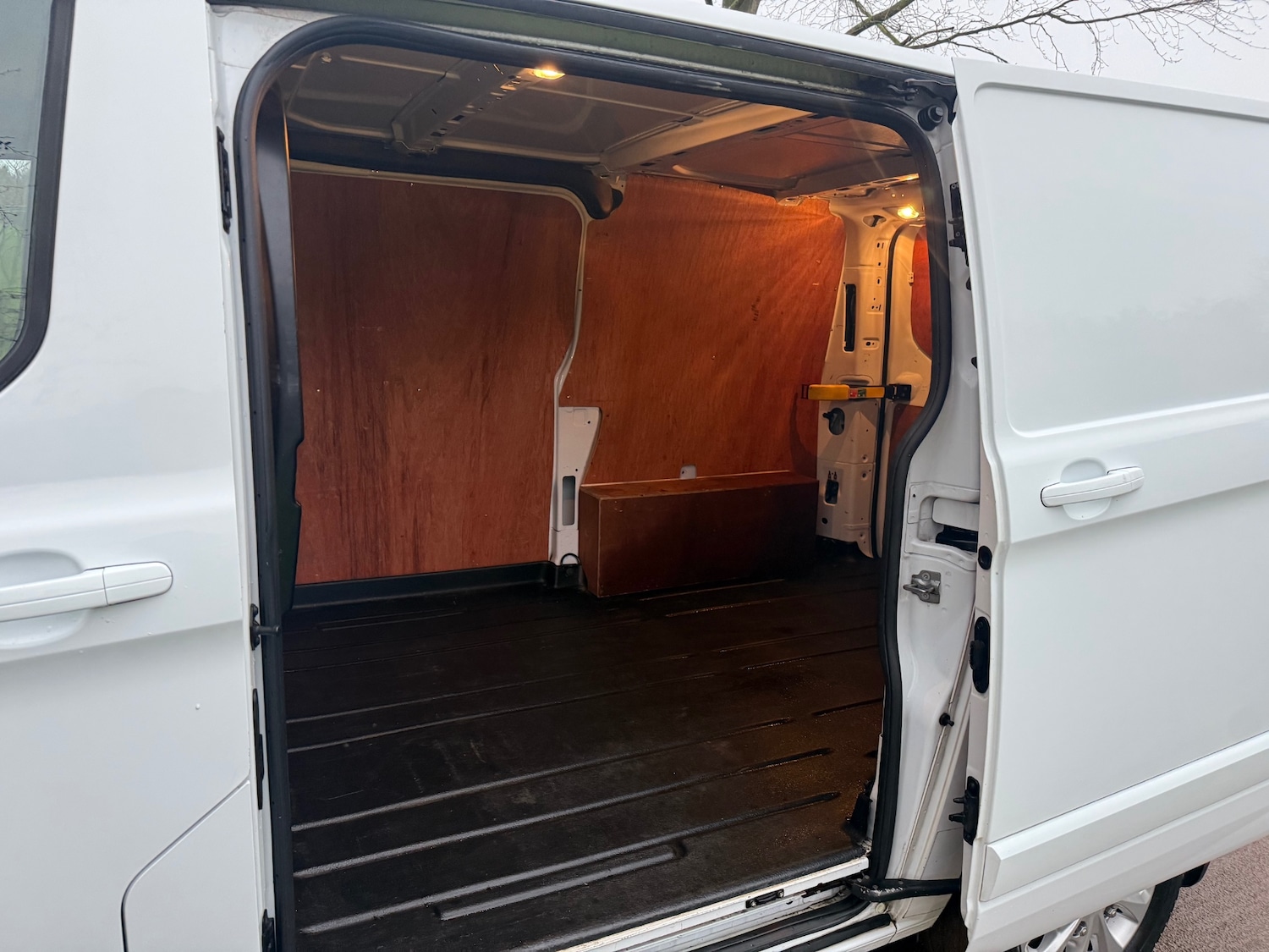 Used Ford Transit Custom 2019 for sale - 77248830: Photo 16