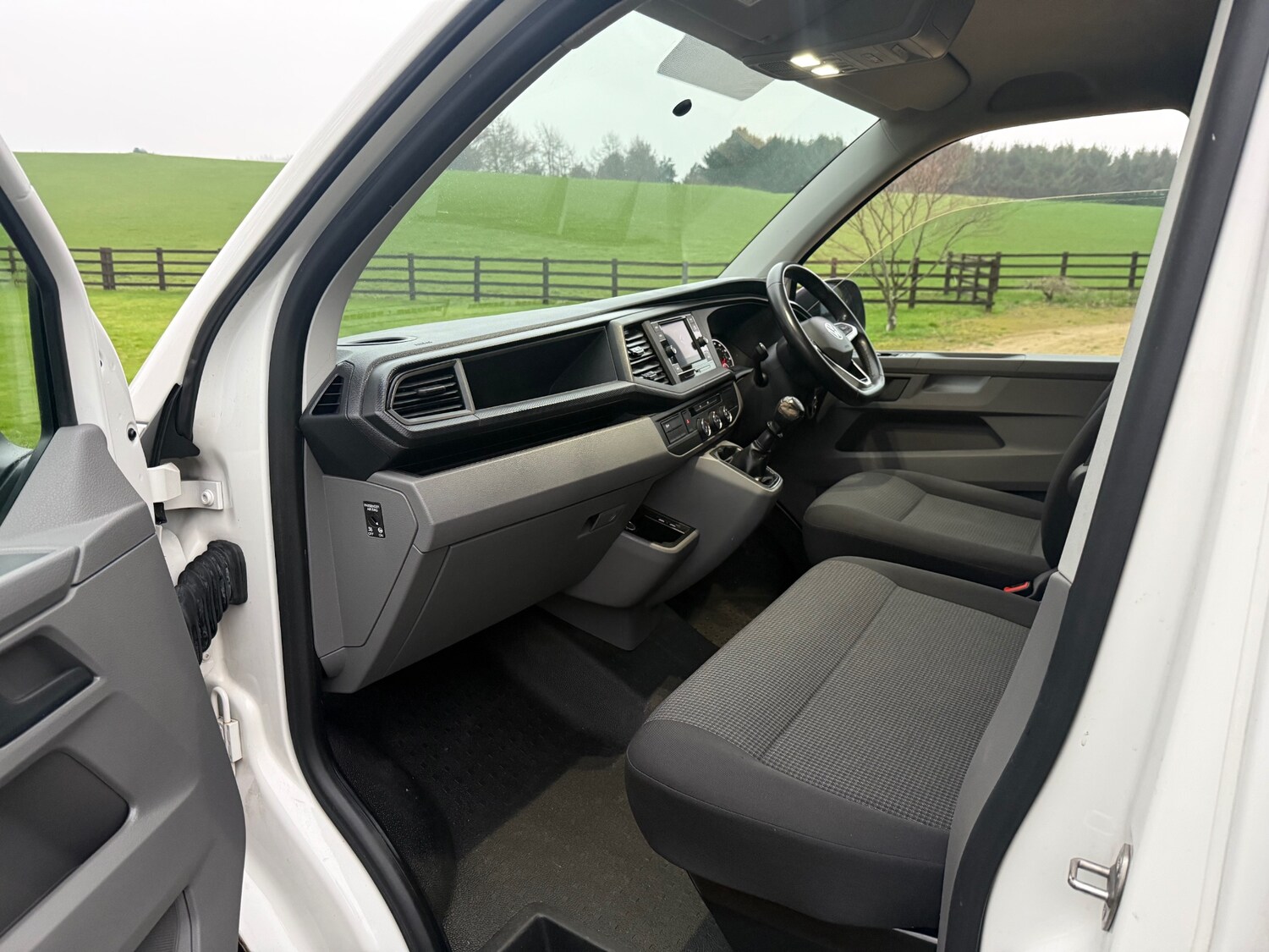 Used Volkswagen Transporter 2022 for sale - 77423592: Photo 18