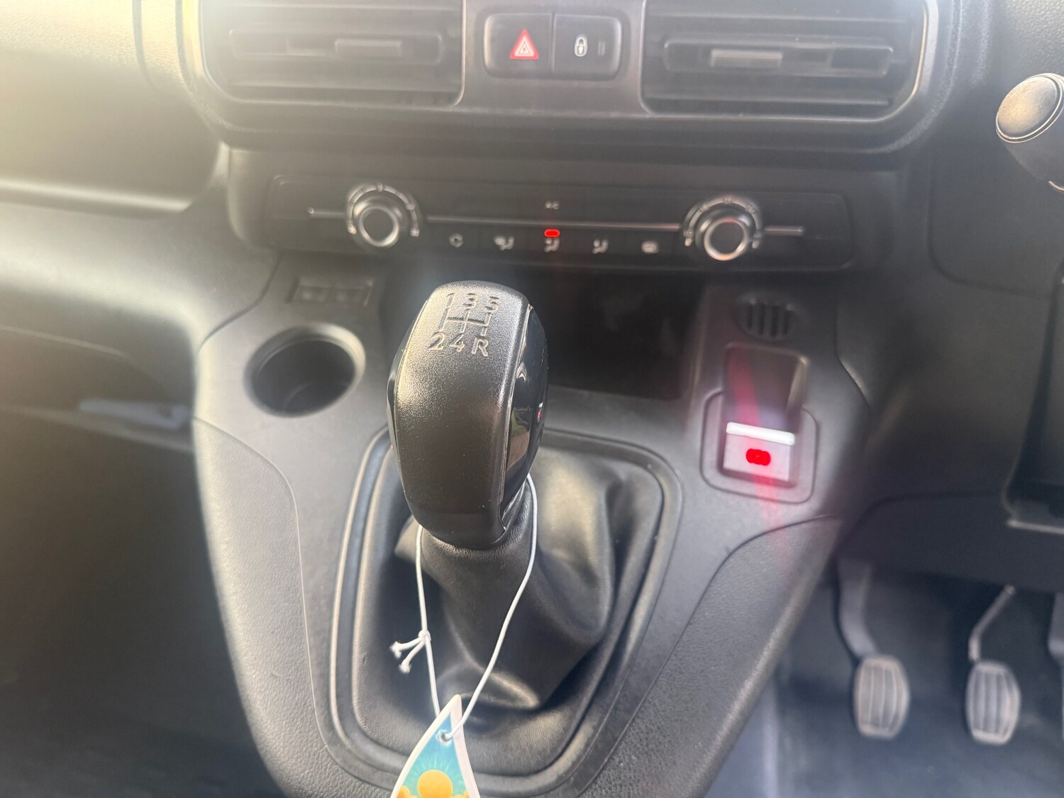 Used Peugeot Partner 2021 for sale - 77766230: Photo 16