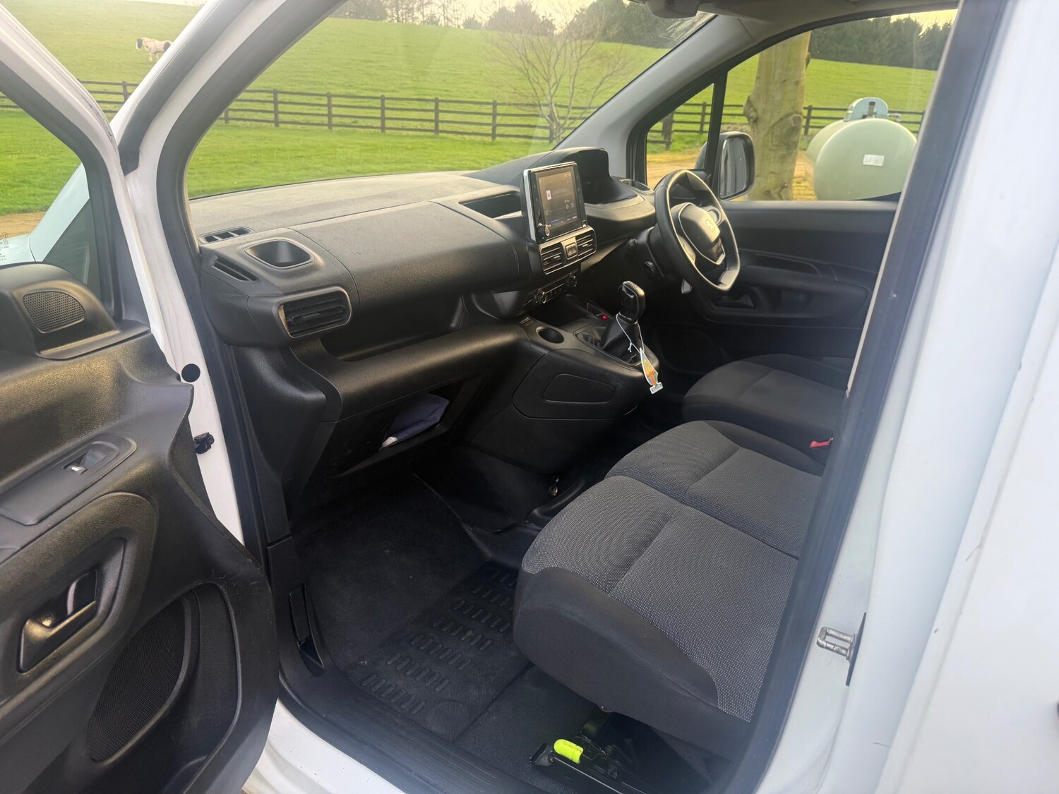 Used Peugeot Partner 2021 for sale - 77766230: Photo 22