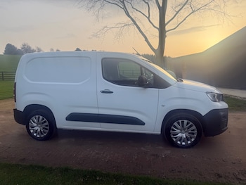 Used Peugeot Partner 2021 for sale - 77766230: Photo